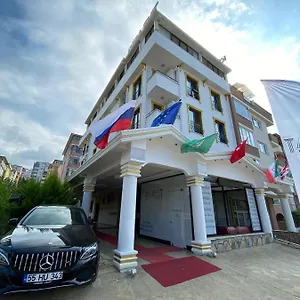 احجز هنا